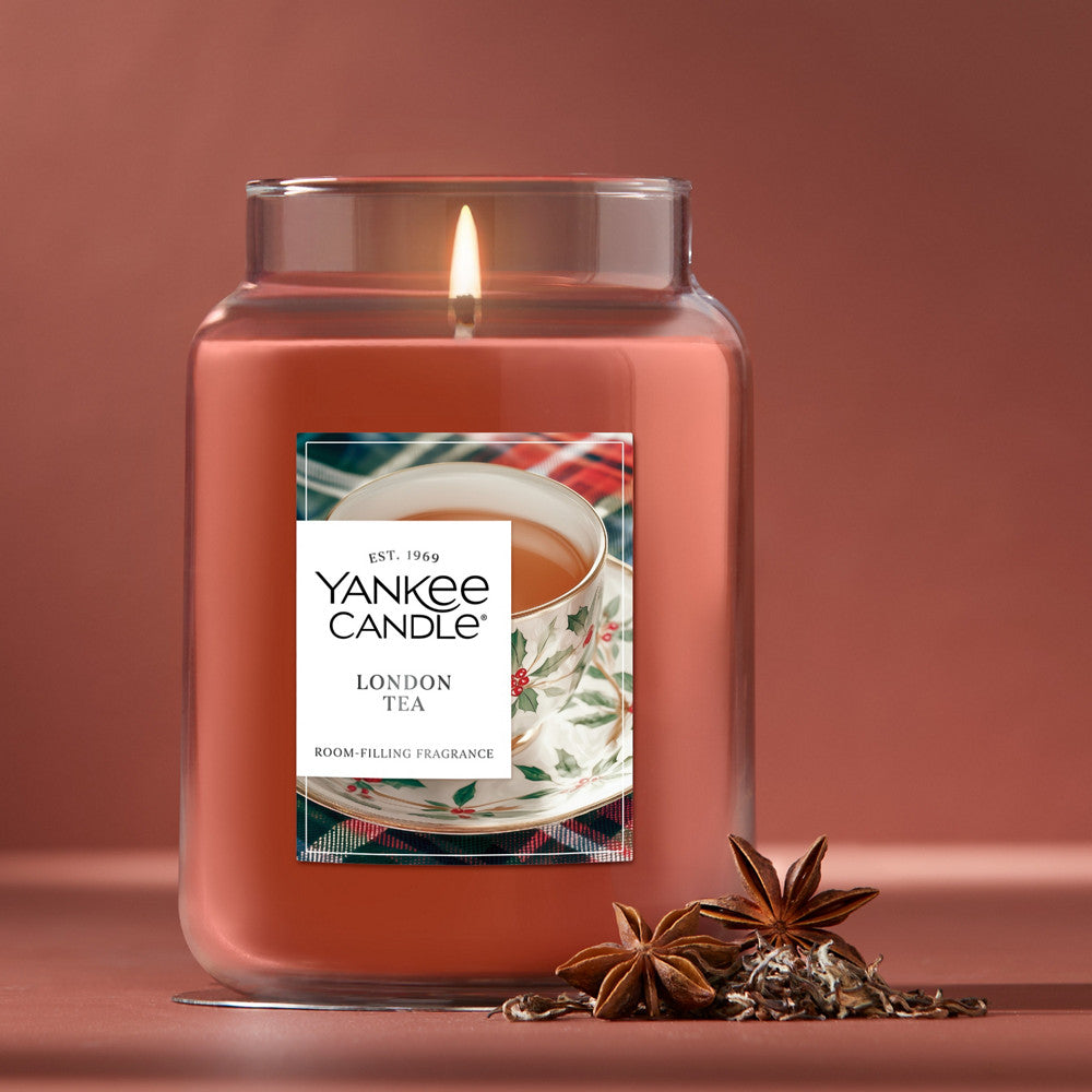 London Christmas Tea Original Large Jar Candle