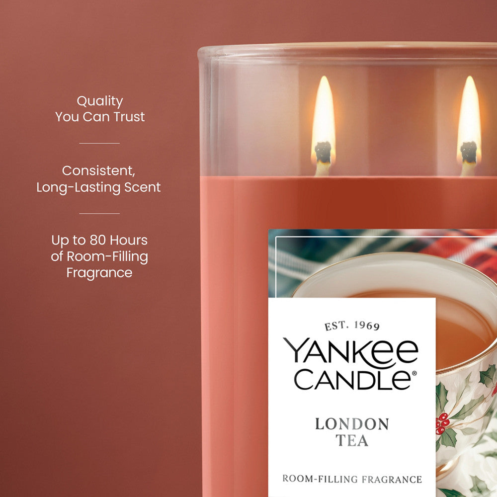 London Christmas Tea Large Tumbler Candle