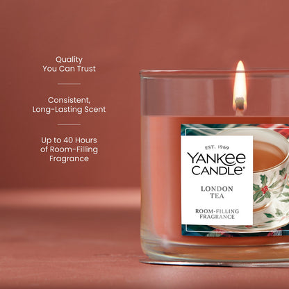 London Christmas Tea Small Tumbler Candle